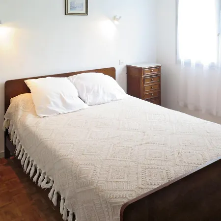 Cherte By Interhome