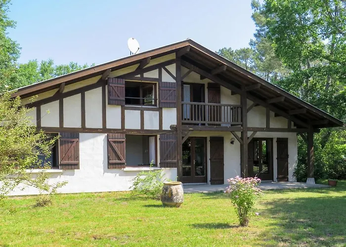 Cherte By Interhome Uza