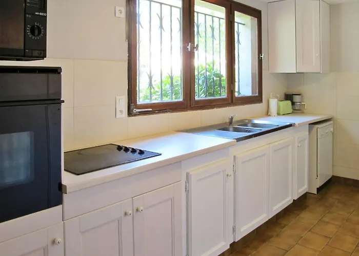 Semesterbostad Cherte By Interhome Uza