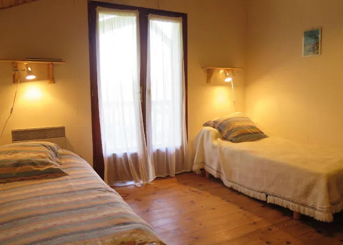 Cherte By Interhome * Uza